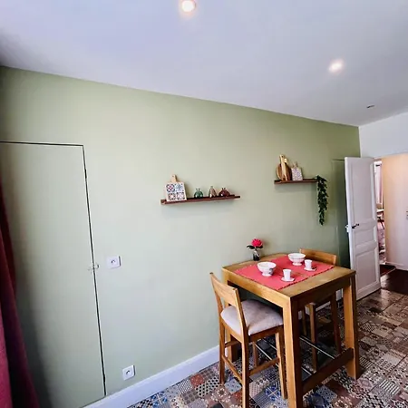 Escalier D'or Conciergeriedamecarcas Apartman *