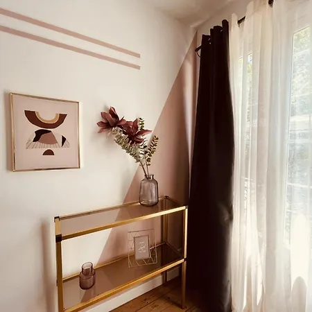 Escalier D'or Conciergeriedamecarcas Apartman *