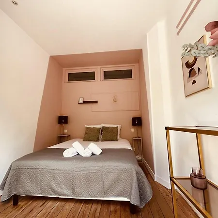 Escalier D'or Conciergeriedamecarcas *